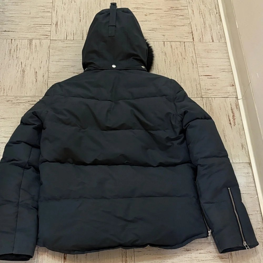 MOOSE KNUCKLES Original Shearling Men's Black Puffer Jacket with Fur Hood Size M - Picture 2 of 16